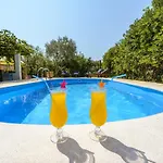 Piano Villa *