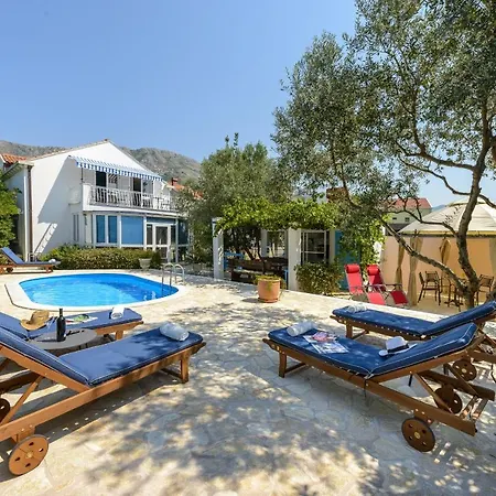 Villa Piano Mlini
