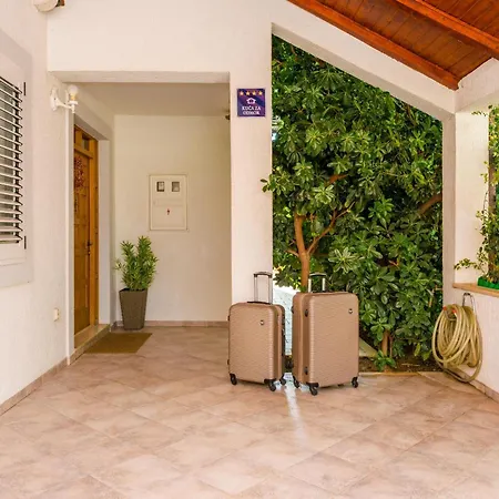 Piano Villa Mlini